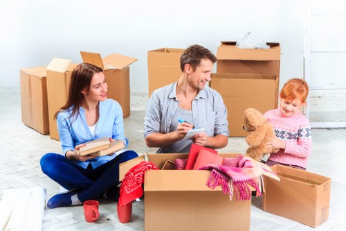 Packing and loading support for Clapton house and flat removals