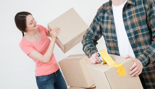 Local moving support in Clapton for East London residents